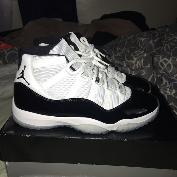 Concord 11s - Picture 2 of 4